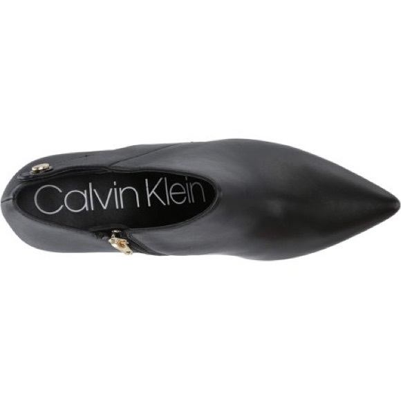 Calvin Klein Women's Gara Ankle Boot 🖤 - Picture 3 of 7
